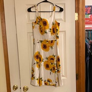 Floral Sunflower Midi Dress